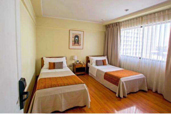Hotel Dacarlo サンティアゴ エクステリア 写真