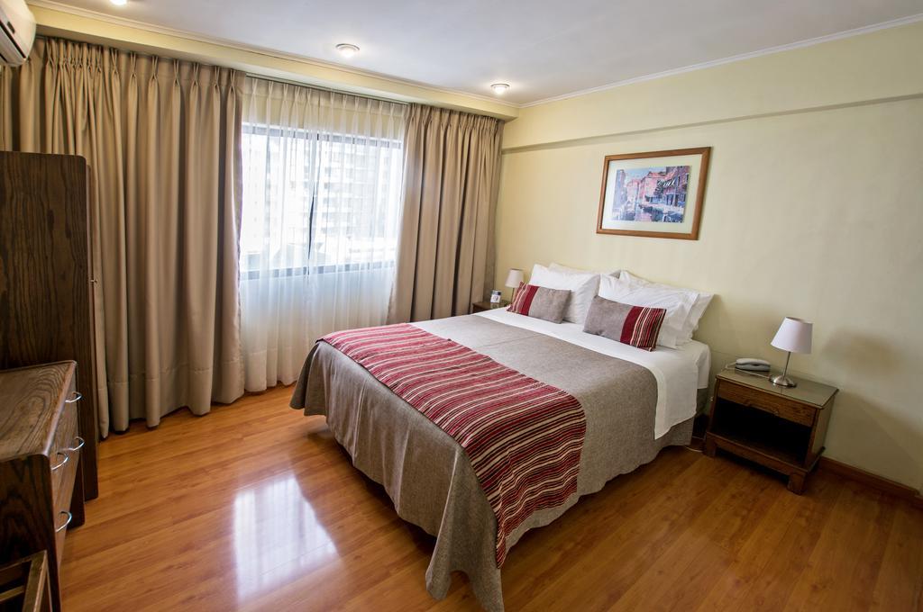 Hotel Dacarlo サンティアゴ 部屋 写真