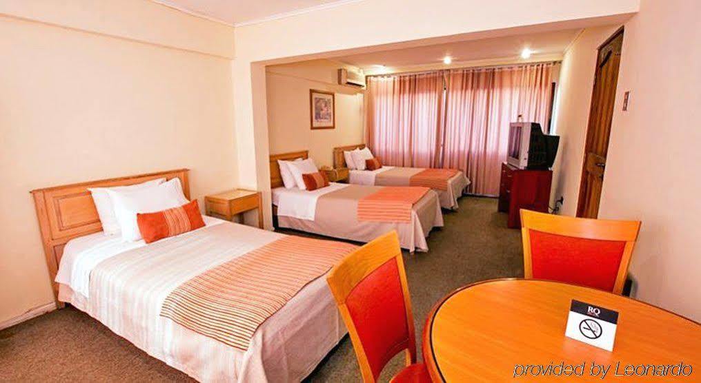 Hotel Dacarlo サンティアゴ エクステリア 写真